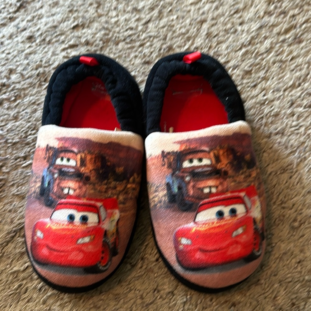 Little kid cars plush slippers